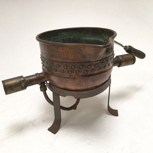 Large copper crucible Antique Curiosities