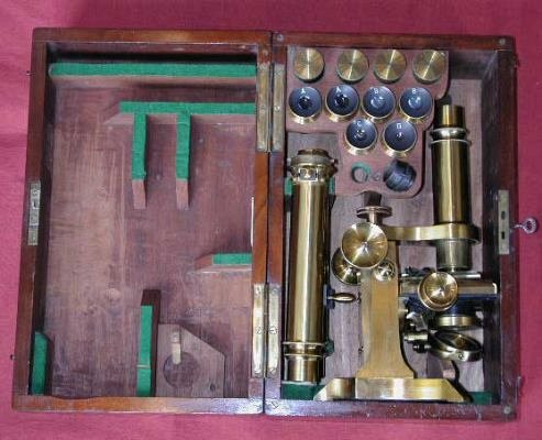 Pilischer binocular/monocular microscope