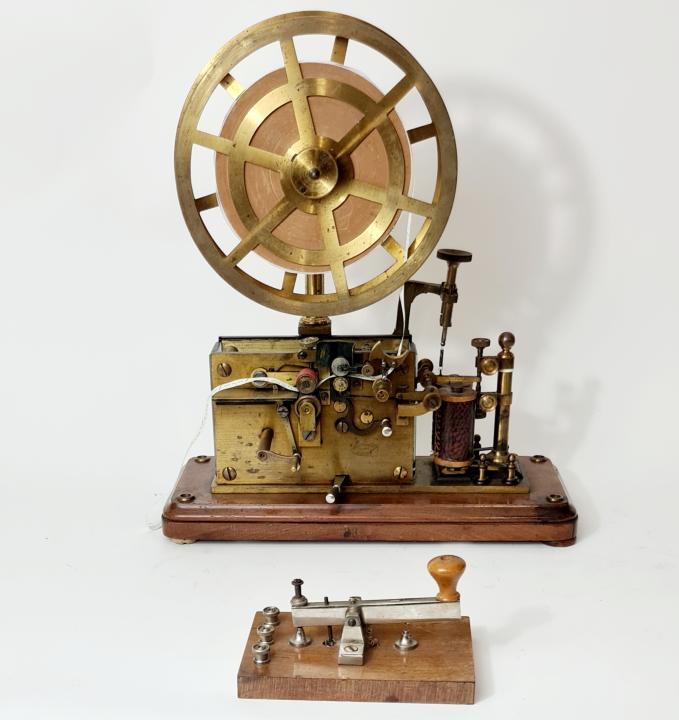 Telegraphy_and_Morse | CURIOUS SCIENCE