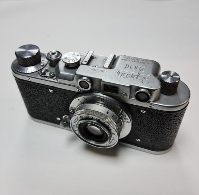 Retro and Vintage Film prop cameras for hire