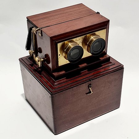 Stereo Viewer With Case