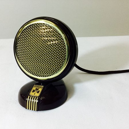 Bakelite microphone