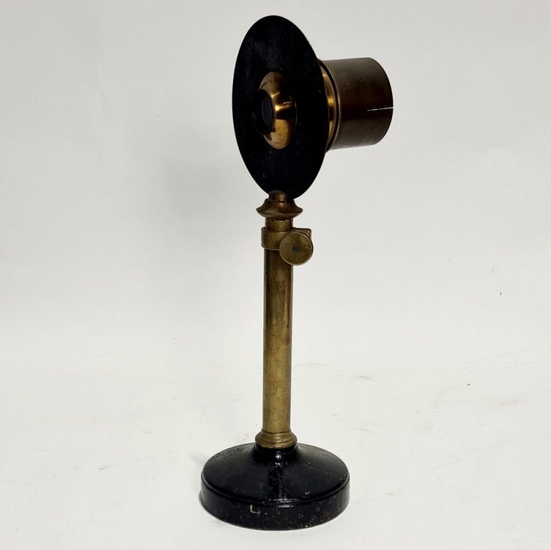 Lens Apparatus On Stand